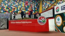 Izmir Smajlaj kampion Ballkanik në ‘Kërcim së gjati’