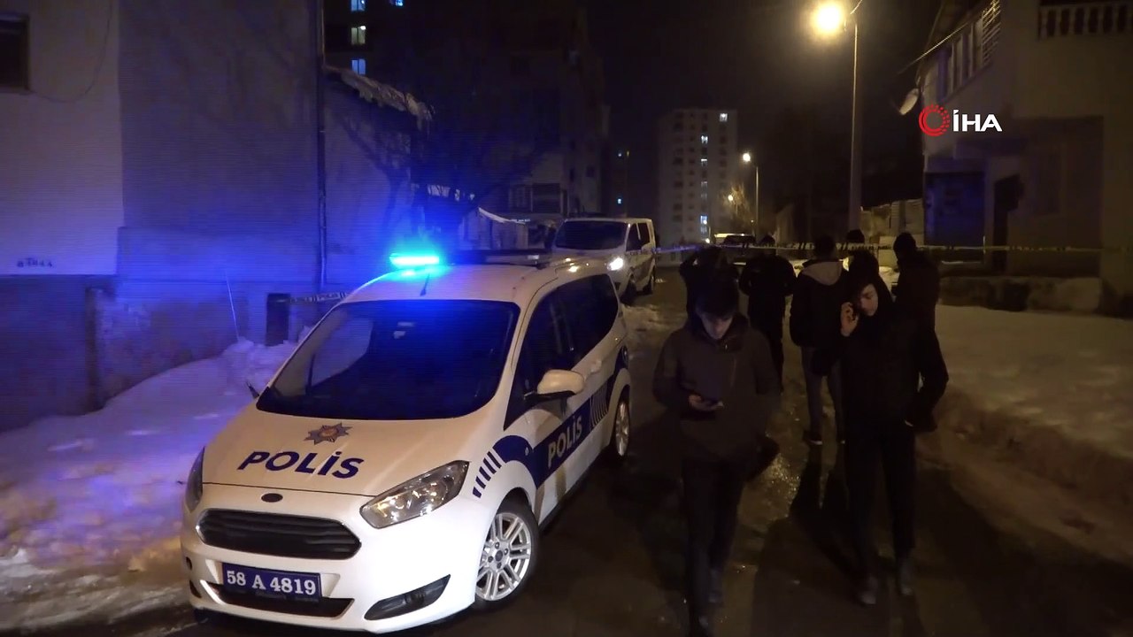 Çatıya çıkan cezaevi firarisi, ekipleri harekete geçti