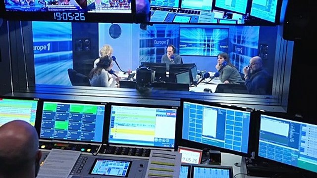 Olivier Faure accuse Christophe Castaner d’avoir commis une faute grave en l’attaquant sur sa vie privée