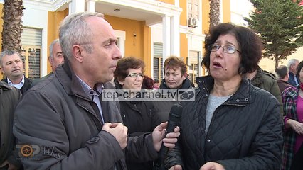 Fiks Fare/ 5 muaj pa marrë rrogat, naftëtarët në protestë