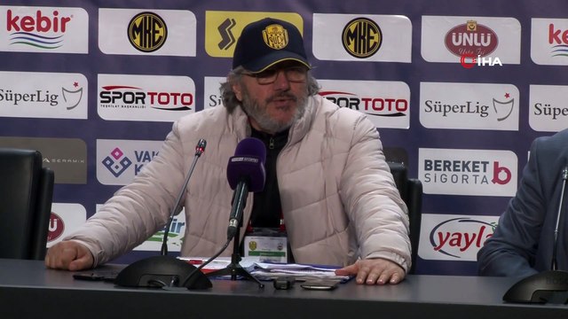 Mustafa Reşit Akçay: “Maçın başından sonuna kadar dikkatimiz yüksekti”