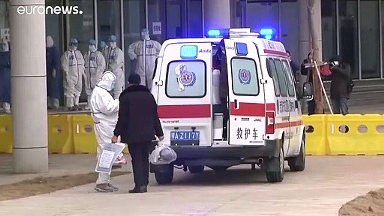 Mas de 1,700 médicos, enfermos y personal hospitalario están contagiados por coronavirus en China