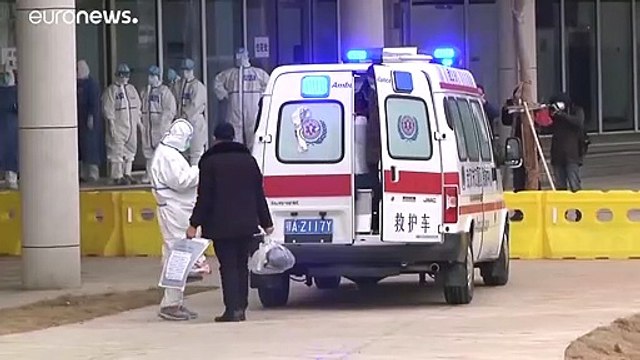 Mas de 1,700 médicos, enfermos y personal hospitalario están contagiados por coronavirus en China