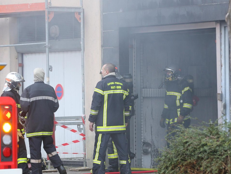 Mulhouse : important incendie dans un parking