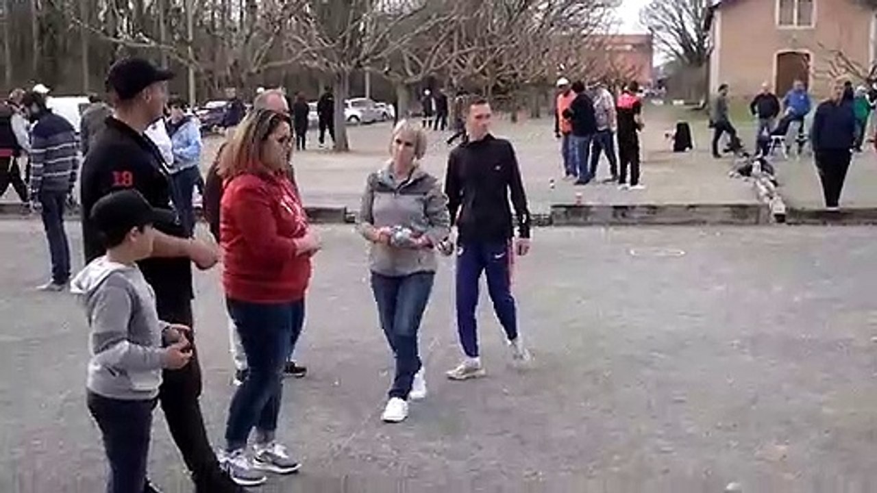 VIDEO DU CONCOURS TRIPLETTE DU SAMEDI 15 FEVRIER , JE NE CONNAIS PAS TOUT LE MONDE  MAIS CHACUN SE RECONNAITRA