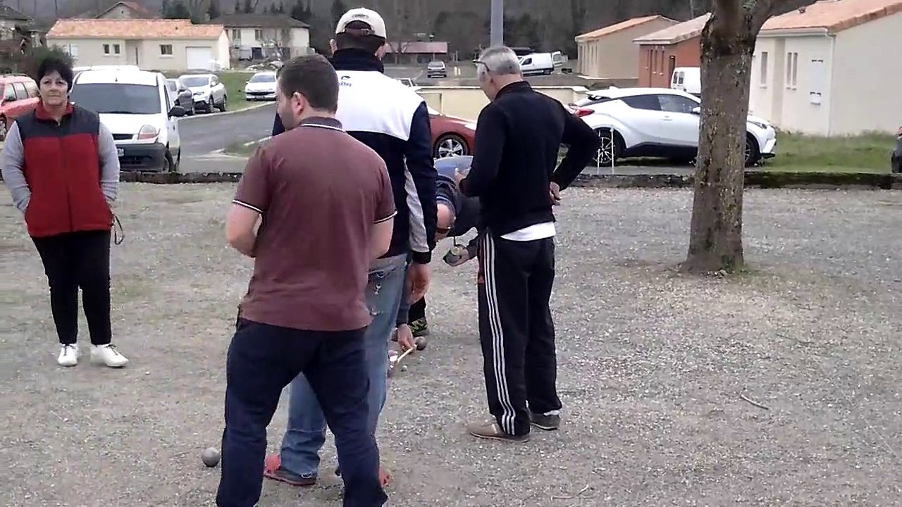 VIDEO DU CONCOURS TRIPLETTE DU SAMEDI 15 FEVRIER , JE NE CONNAIS PAS TOUT LE MONDE  MAIS CHACUN SE RECONNAITRA