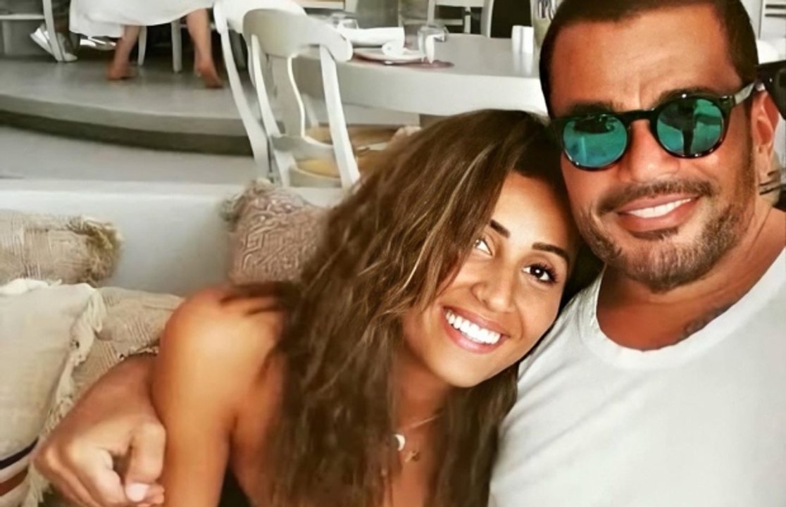 إحراج عمرو دياب بسؤال عن هديته لدينا الشربيني في الفلانتين ورده مفاجأة!