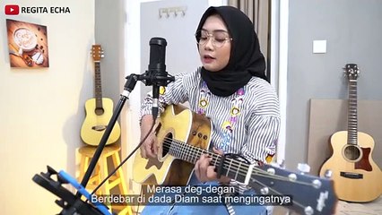 JADIAN - THE JUNAS MONKEY (LIVE ACOUSTIC COVER BY REGITA ECHA)