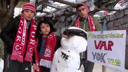 Sivassporlu minik taraftarlardan ilginç tepki!