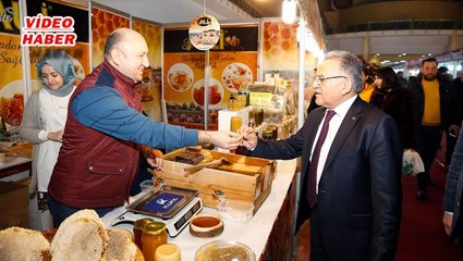 (16 Şubat 2020) BÜYÜKKILIÇ, ESNAF VE VATANDAŞLARLA ÜRÜNLERİ İNCELEDİ