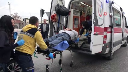 Emanet aldığı otomobille kaza yaptı