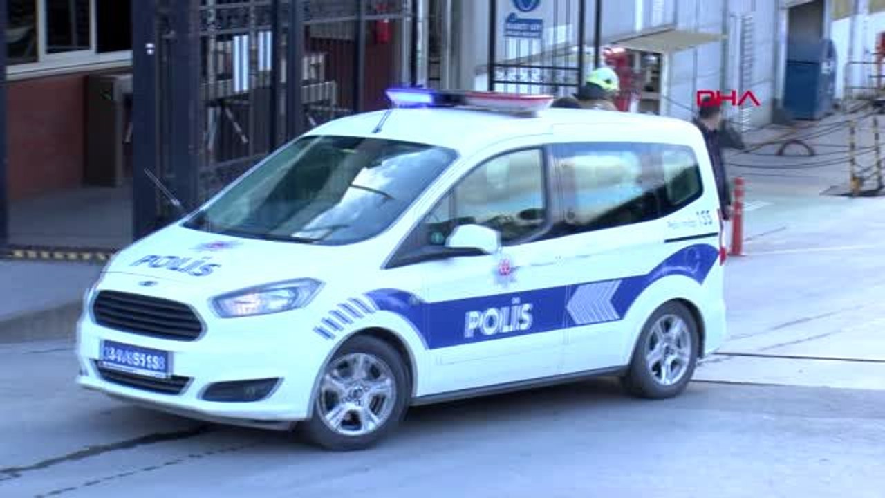 Tuzla'da gemide yangın