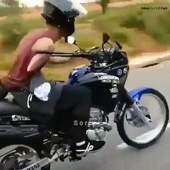 බලන්න මේයාගේ උස්සාහය