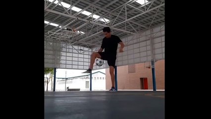 This Dude Has Some Sick Football Skills