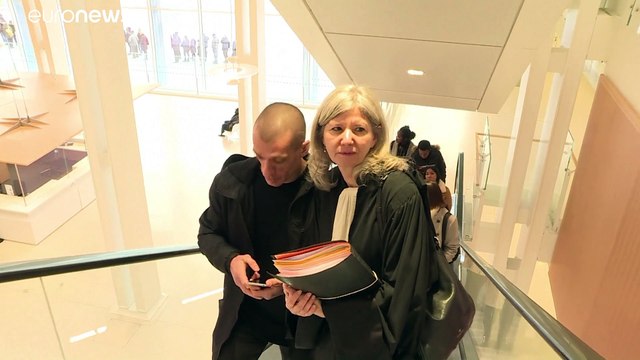 Affaire Griveaux : un artiste russe en garde à vue, Agnès Buzyn au chevet de la candidature LREM