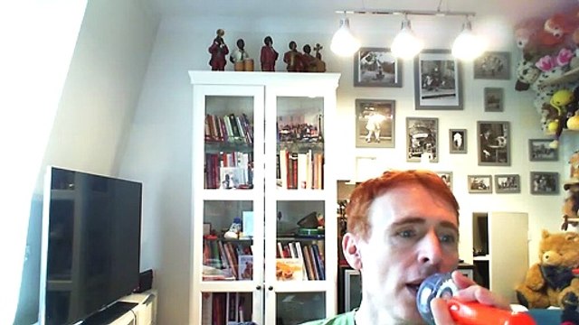 Wiwi égratigne just a little girl d'Amy Studt