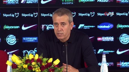 Kemal Özdeş: “Bu futbolu sürdürmeliyiz”