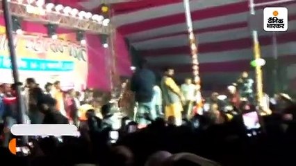 भोजपुरी सिंगर अक्षरा सिंह के शो में हंगामा