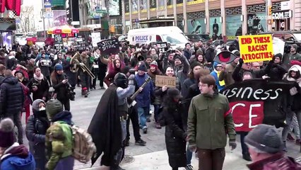 ICE protest in New York sees 30 people arrested