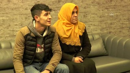 HDP önünde eylem yapan bir anne daha evladına kavuştu (2)