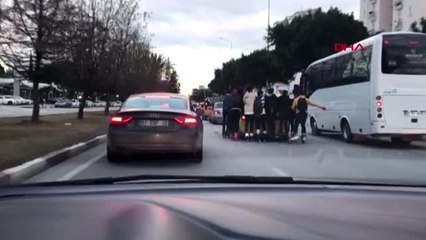 Patenli gençlerden tehlikeli yolculuk