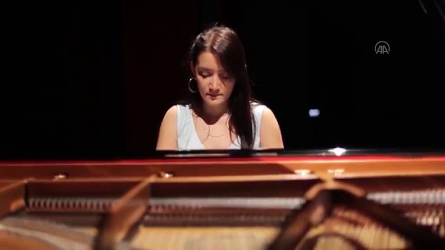 Anneden otizmli oğluna duygusal şarkı - ESKİŞEHİR