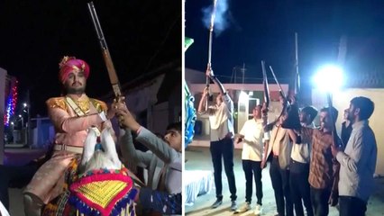 शादी में आतिशबाजी के बदले चलीं धड़ाधड़ गोलियां, दूल्हे की फायरिंग के वीडियो वायरल
