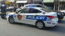Përplasje me armë në qendër të Shkodrës, dy makina në lëvizje…