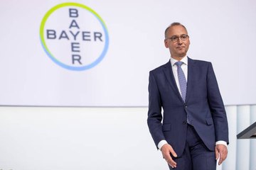 Bayer et Basf condamnés à verser 244 millions d'euros à un agriculteur