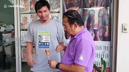 Thai man shocked after finding gold ring inside his hot dog
