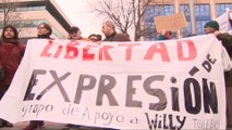 Concentración a favor de la libertad de expresión y en apoyo a Willy Toledo