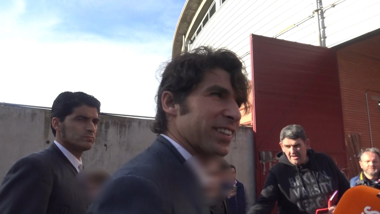 Cayetano Rivera vuelve al ruedo sin la presencia de Eva González