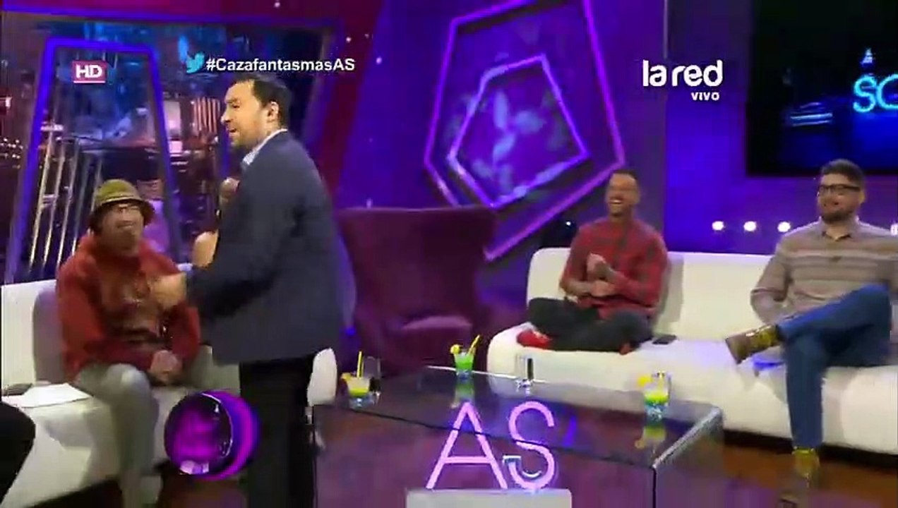 SALFATE apariciaones fantasmas así somos