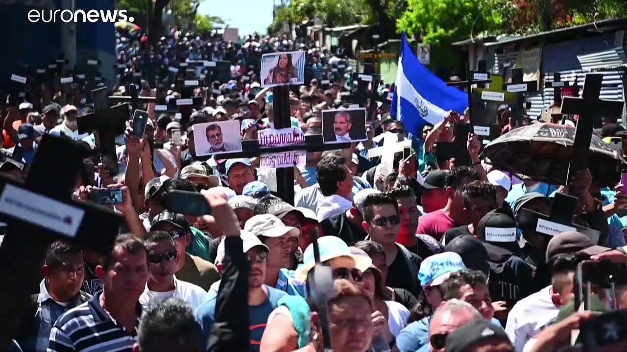 El Salvador: Proteste für 109-Millionen-Dollar-Darlehen gegen Maras