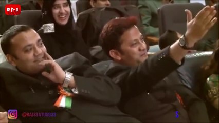Bulati hai magar jaane ka nahi | Whatsapp Status