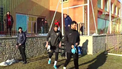 Robert Prosinecki: “Kayserispor savaşmaya devam edecek”