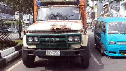Truck Faw Legend On Road Indonesian