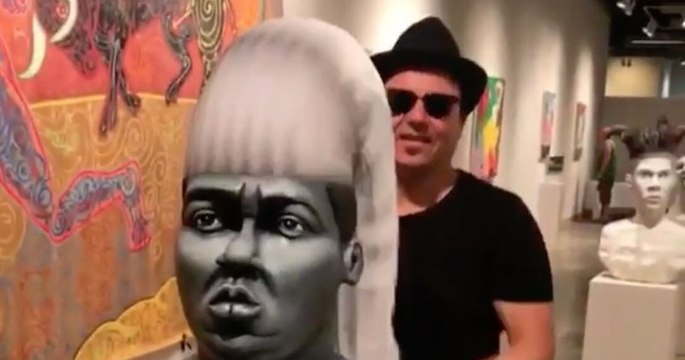 Felix Semper, l'artiste américain qui fabrique des sculptures en papier