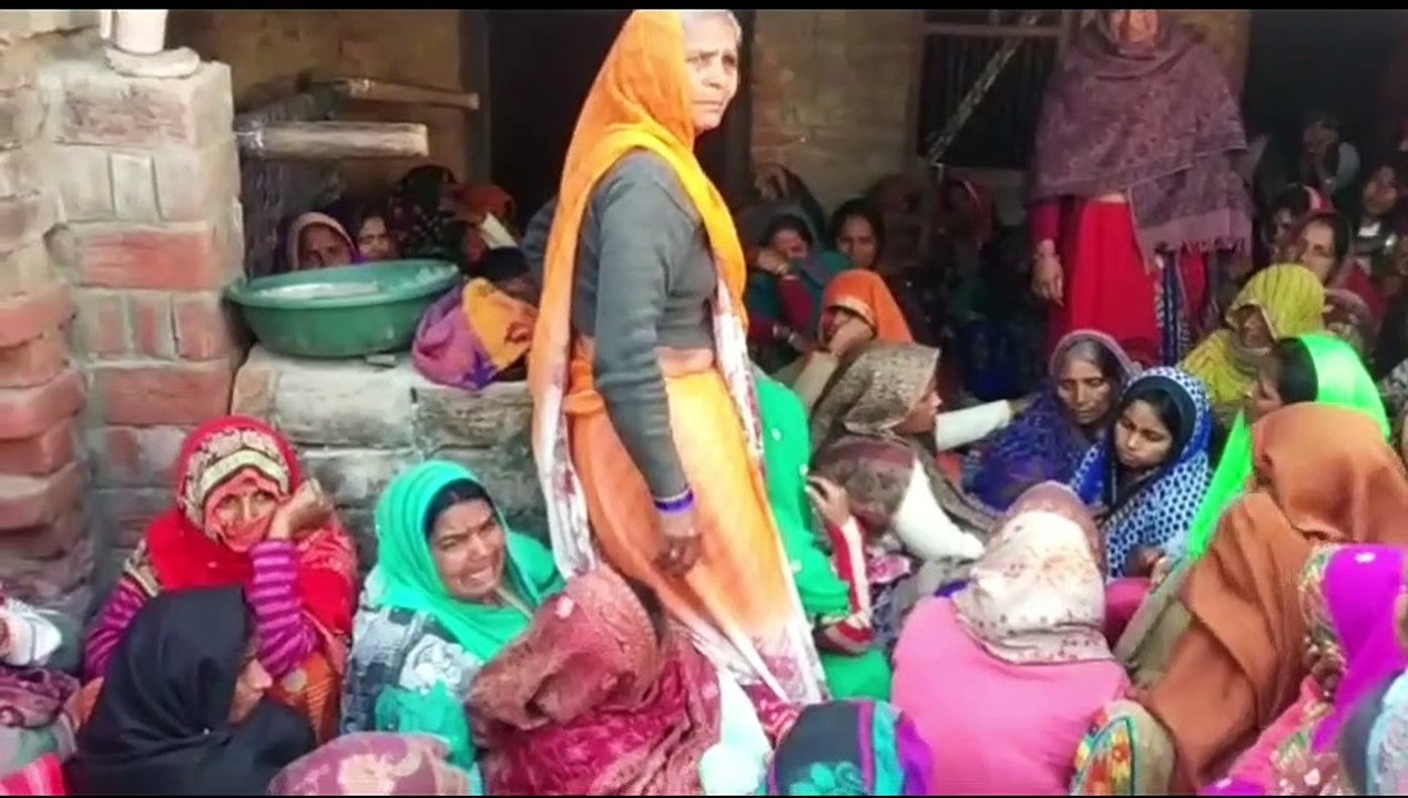 इटावा -युवक की संदिग्ध परिस्थिति में मौत, परिजन...