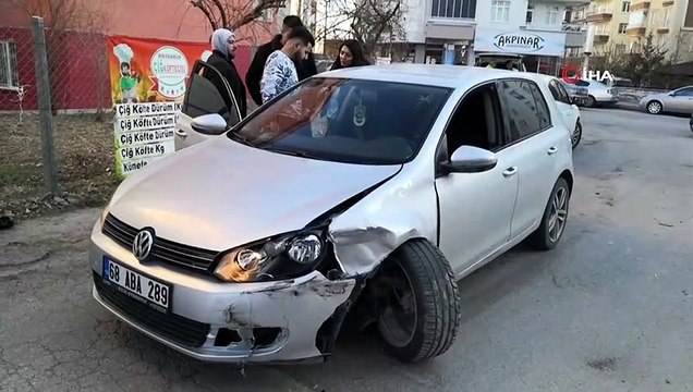 Ehliyeti alkolden iptal edildi, yine alkollü araç kullanırken kaza yaptı