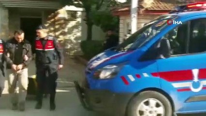Bursa'da 2 buçuk milyon dolandıran şüpheliler çıkarıldığı mahkemede tutuklandı