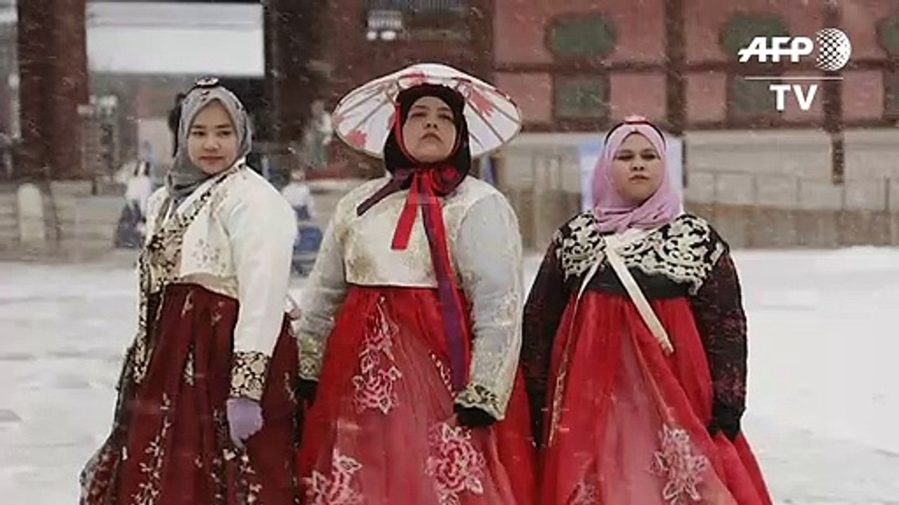 Seoul: Posieren im Schnee