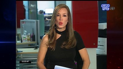 10 personas resultaron heridas tras el volcamiento de un bus en Loja