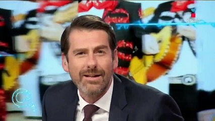 Dedica canción romántica a novia peluda