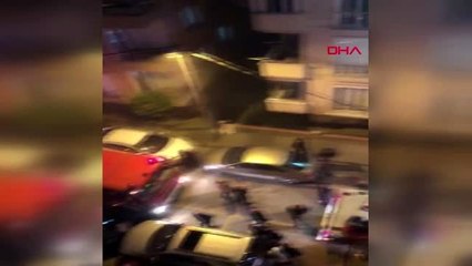 Elektrikli battaniyeden çıkan yangın mahalleliyi sokağa döktü