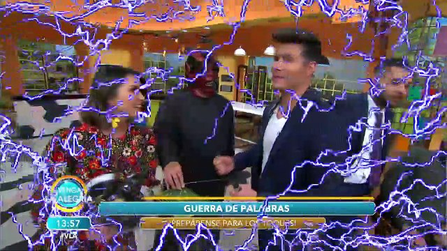 Por Guerra de palabras , nuestros conductores reciben toques. | Venga La Alegría