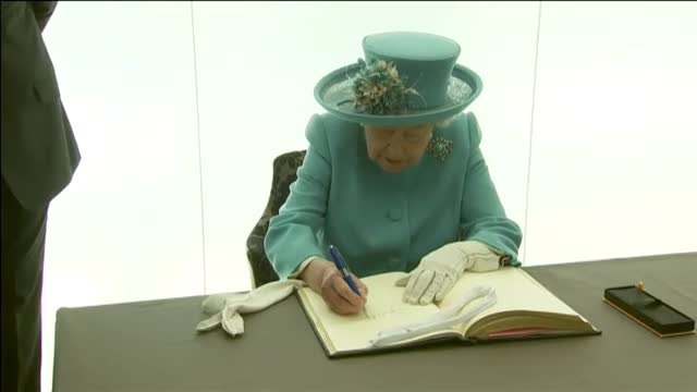 El 1 de abril tendrá lugar la salida oficial del príncipe Harry y Meghan Markle de la Familia Real Británica