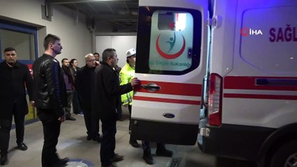 Denetim noktasını geç fark edince önce kamyonete ardından polise çarptı