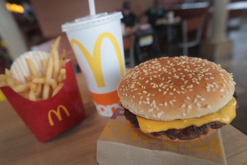 Comment bien faire réchauffer son McDo à la maison