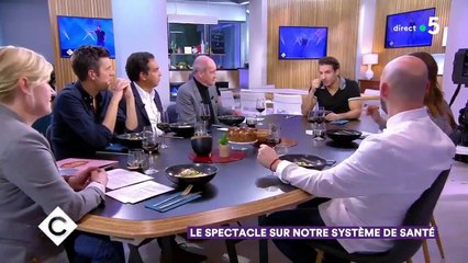 L'humoriste Jérémy Ferrari se confie pour la première fois sur son addiction à l'alcool et les troubles que cela a entraîné chez lui